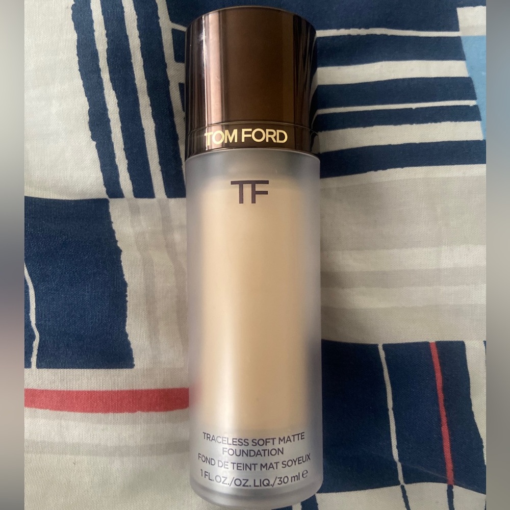 Tom Ford Traceless Soft Matte Foundation 0.3 ivory silk 30ml/1oz  Makeup.